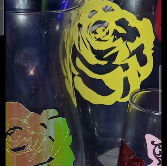 Clearly a roze Garden Glass vases - Picture 5 of 8